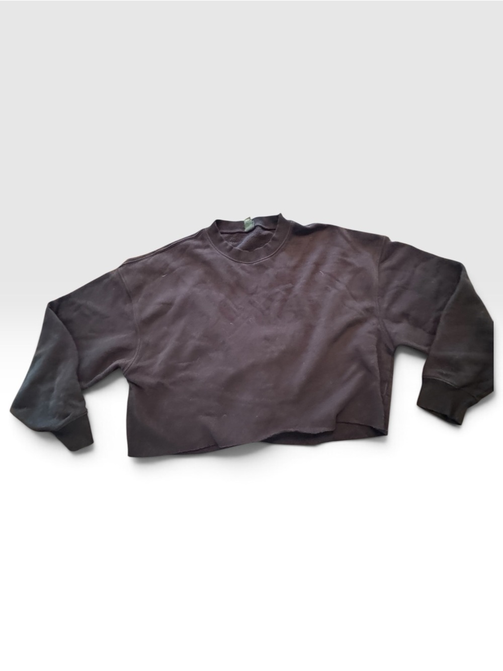 wild fable Cropped Crewneck Sweatshirt in Charcoal - Picture 2 of 6